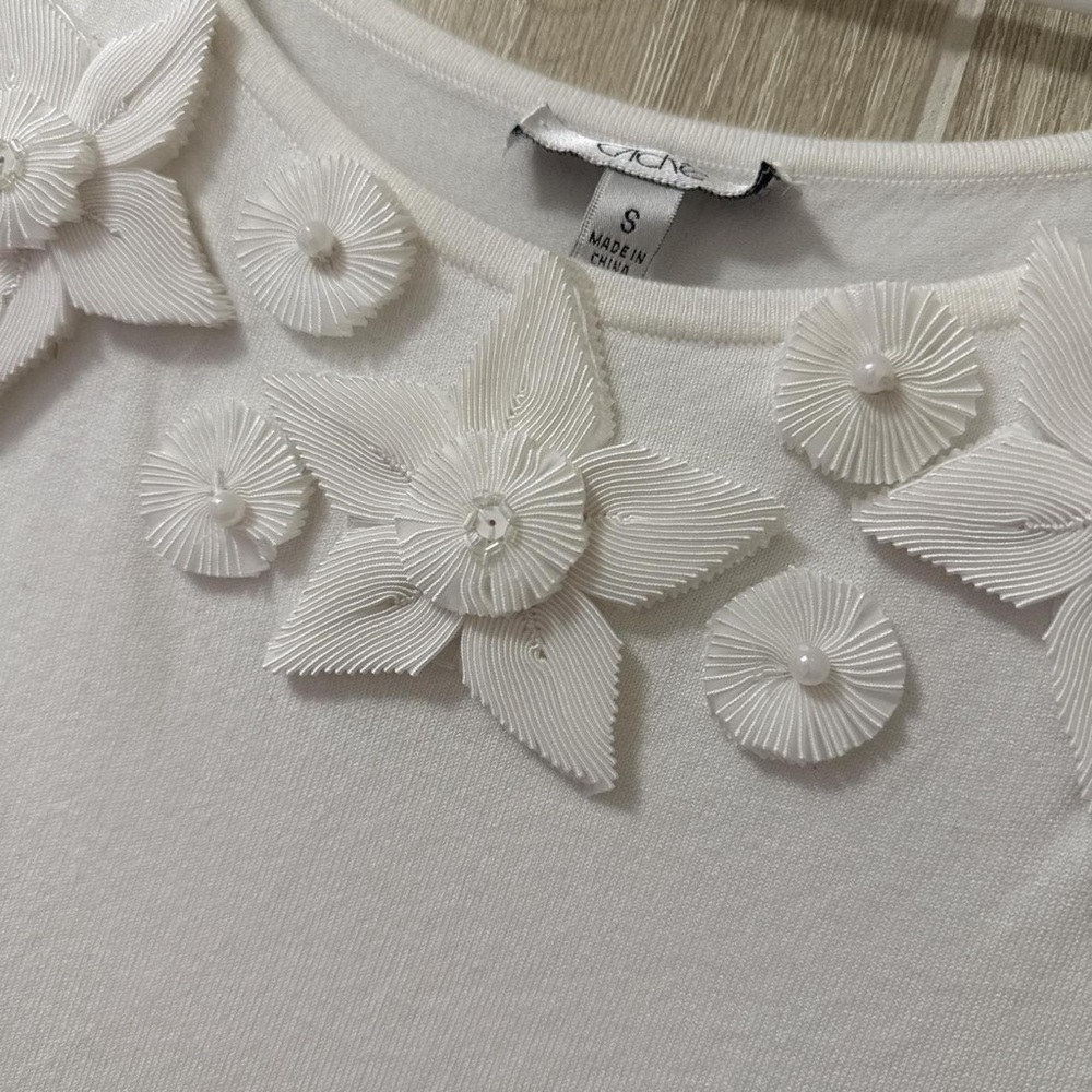 Cache Women's White Floral Shirt - Picture 4 of 4
